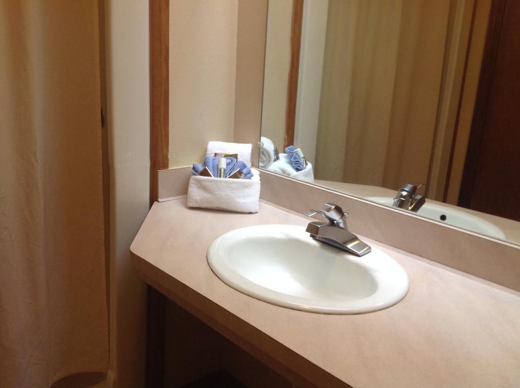 Riverwood Inn Glenwood Chambre photo